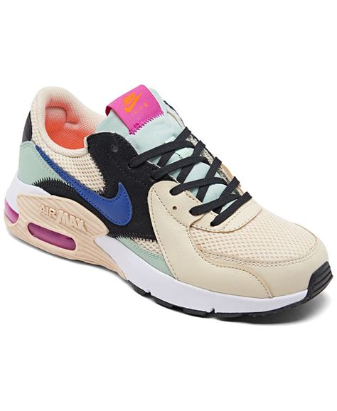 nike casual sneakers for women